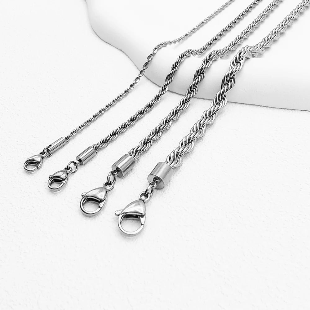 Sleek chain